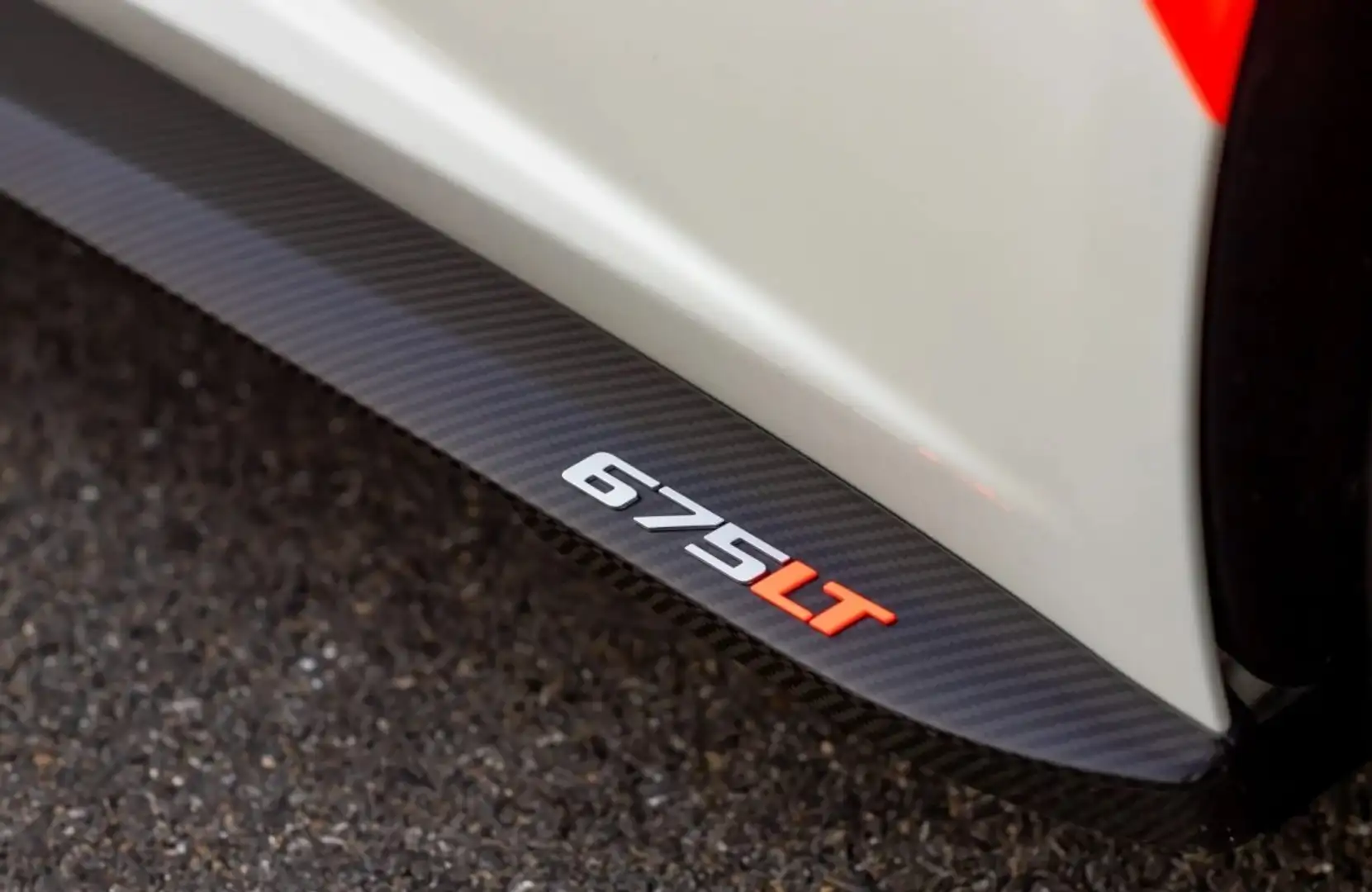 McLaren 675LT 3.8 V8 Coupe Weiß - 2