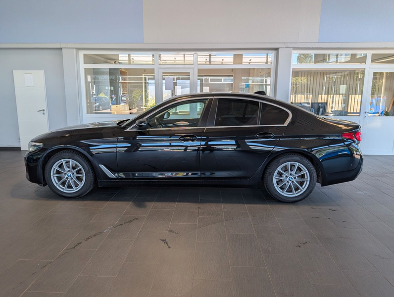 BMW 520 d Auto.*Navi*LED*Kamera*ACC*Leder*carplay