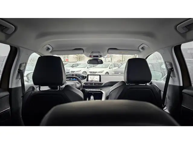 Peugeot 3008 view 17