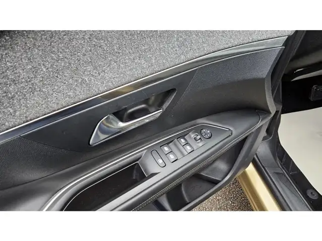 Peugeot 3008 view 29