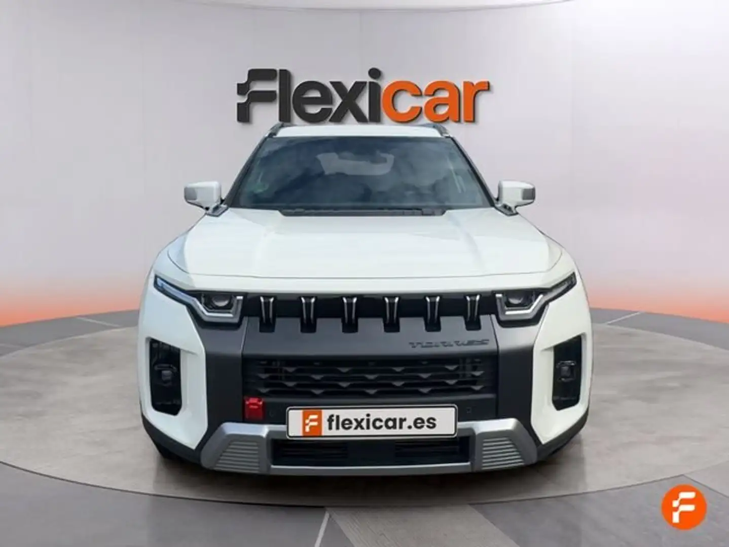 SsangYong Torres G15 Life Aut. Blanco - 2