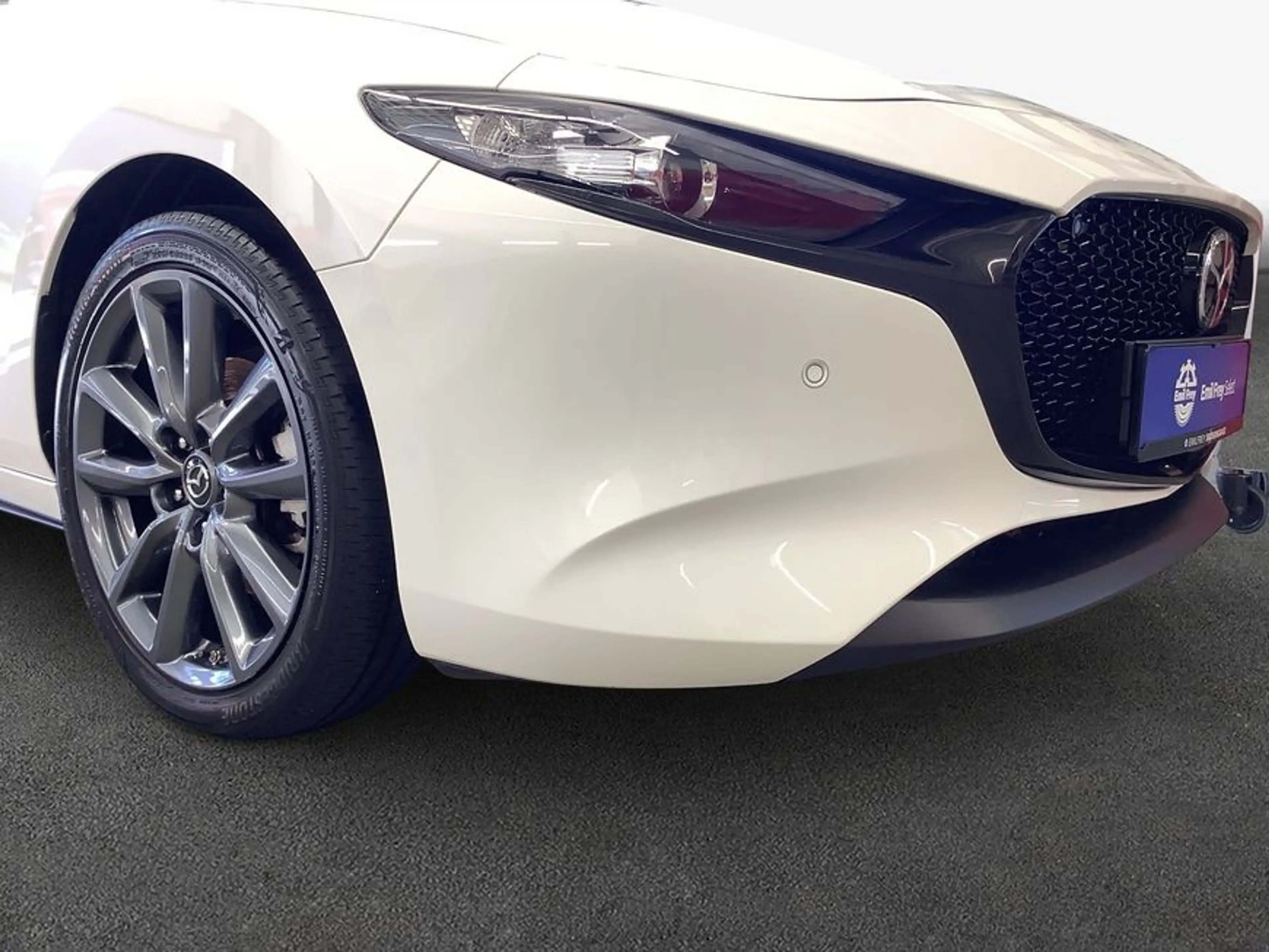 Mazda 3 e-SKYACTIV-G 2.0 M HYBRID SELECTION WKR — photo 6