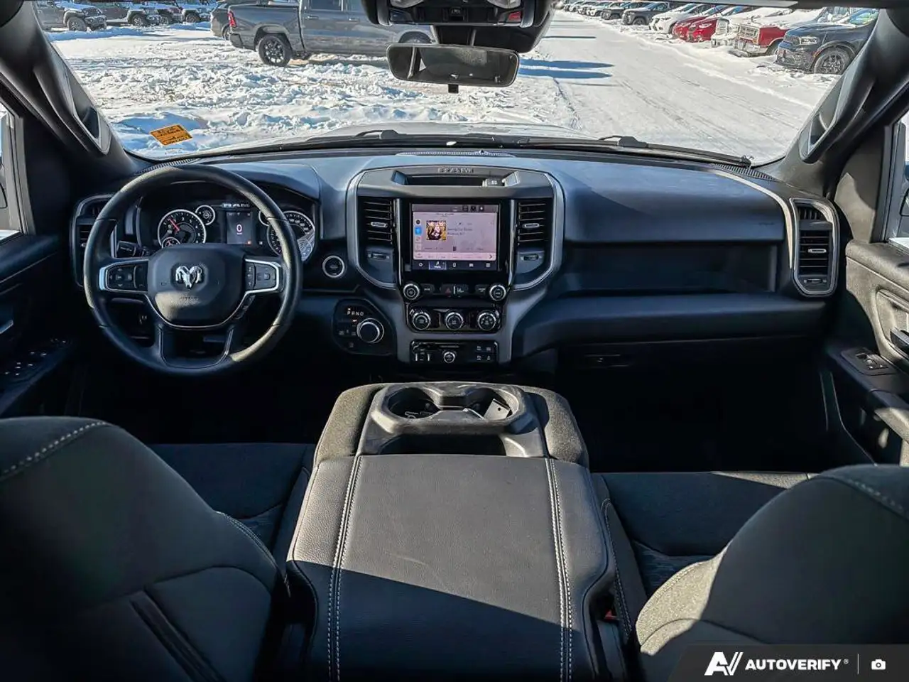 RAM 1500 снимка RAM 1500