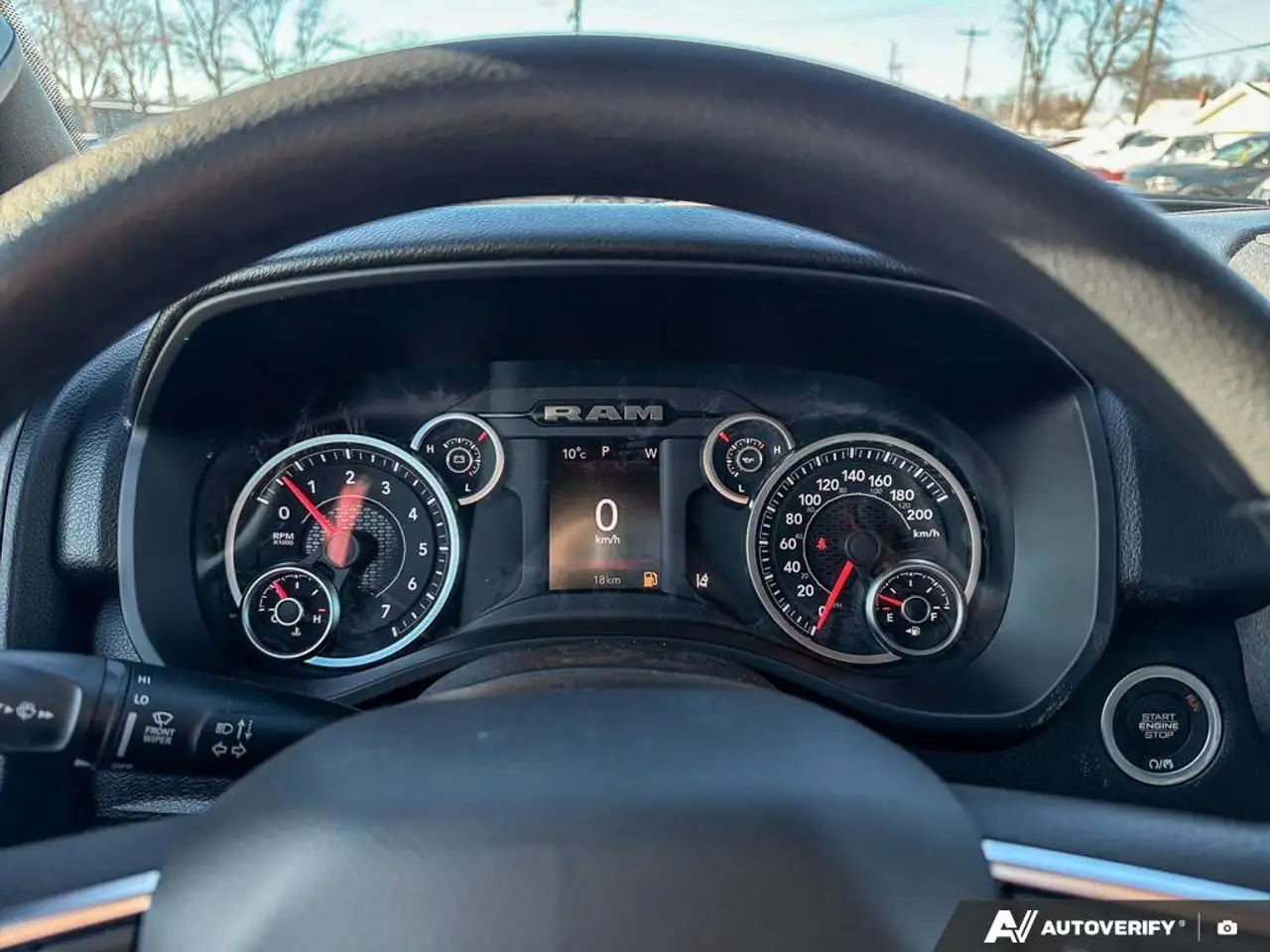 RAM 1500 снимка RAM 1500