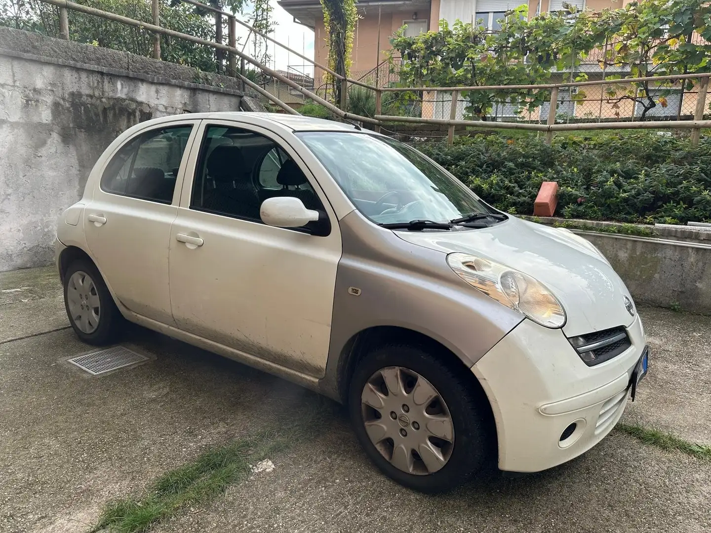 Nissan Micra K12 Bianco - 1
