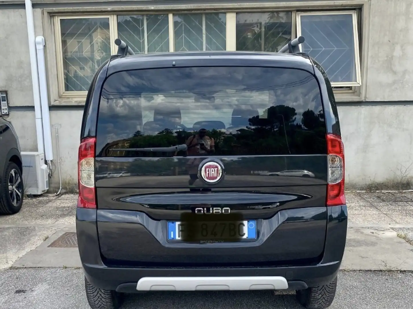 Fiat Qubo 1.3 mjt 16v Trekking 80cv Zwart - 2
