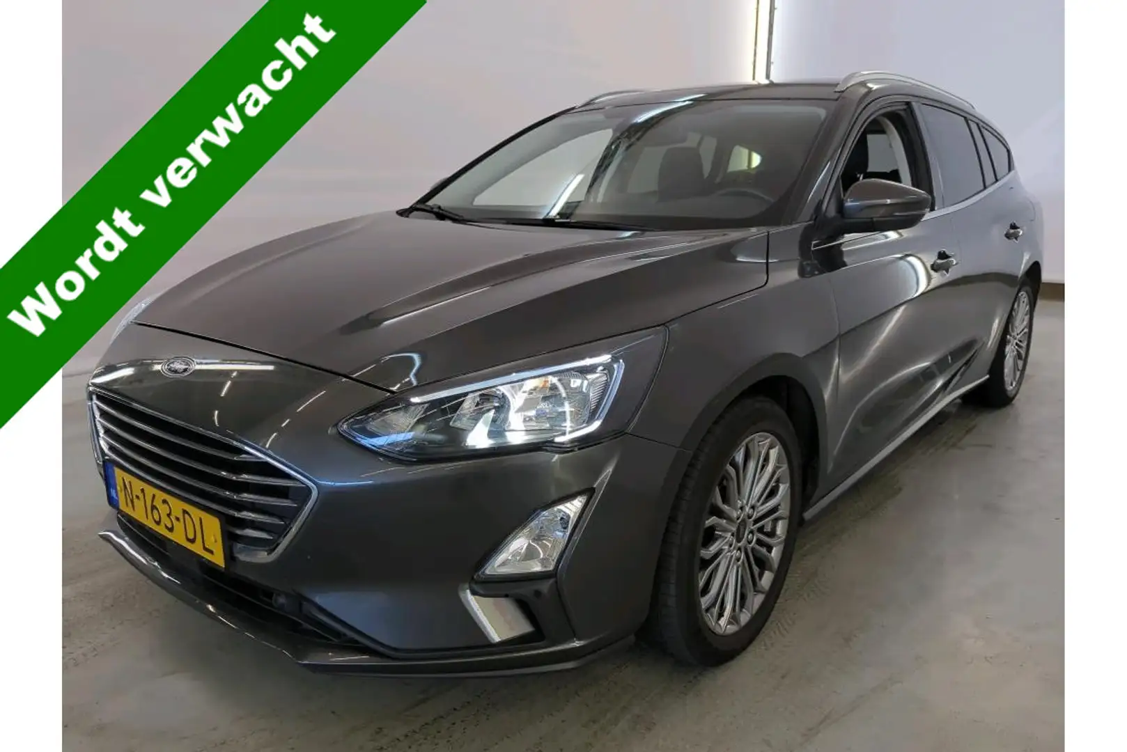 Ford Focus Wagon 1.0 EcoBoost Titanium X Business NL AUTO | T Grau - 1