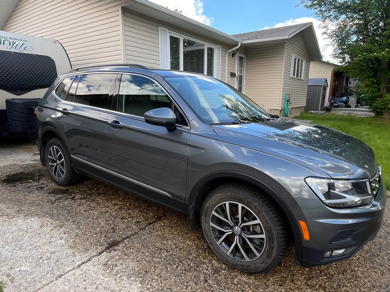 Volkswagen Tiguan снимка Volkswagen Tiguan