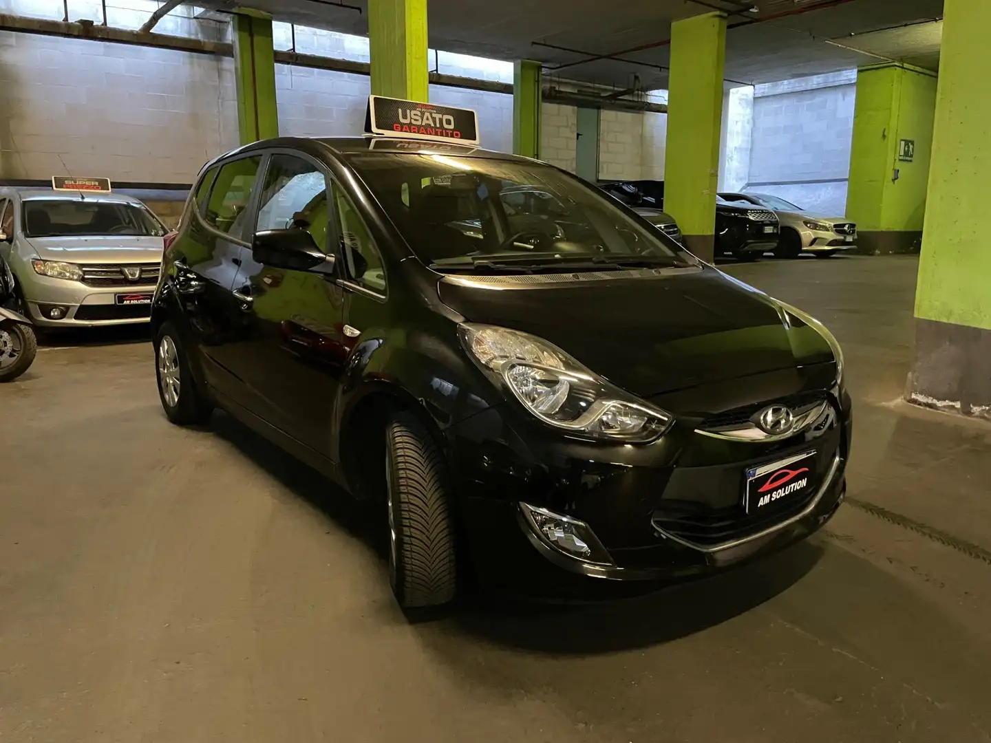 Hyundai iX20 ix20 1.4 Neopatentati Euro 5 Чорний - 2