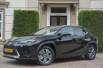 Luxury 54 kWh LEDER | CAMERA | KEYLESS | ORG NL 1E