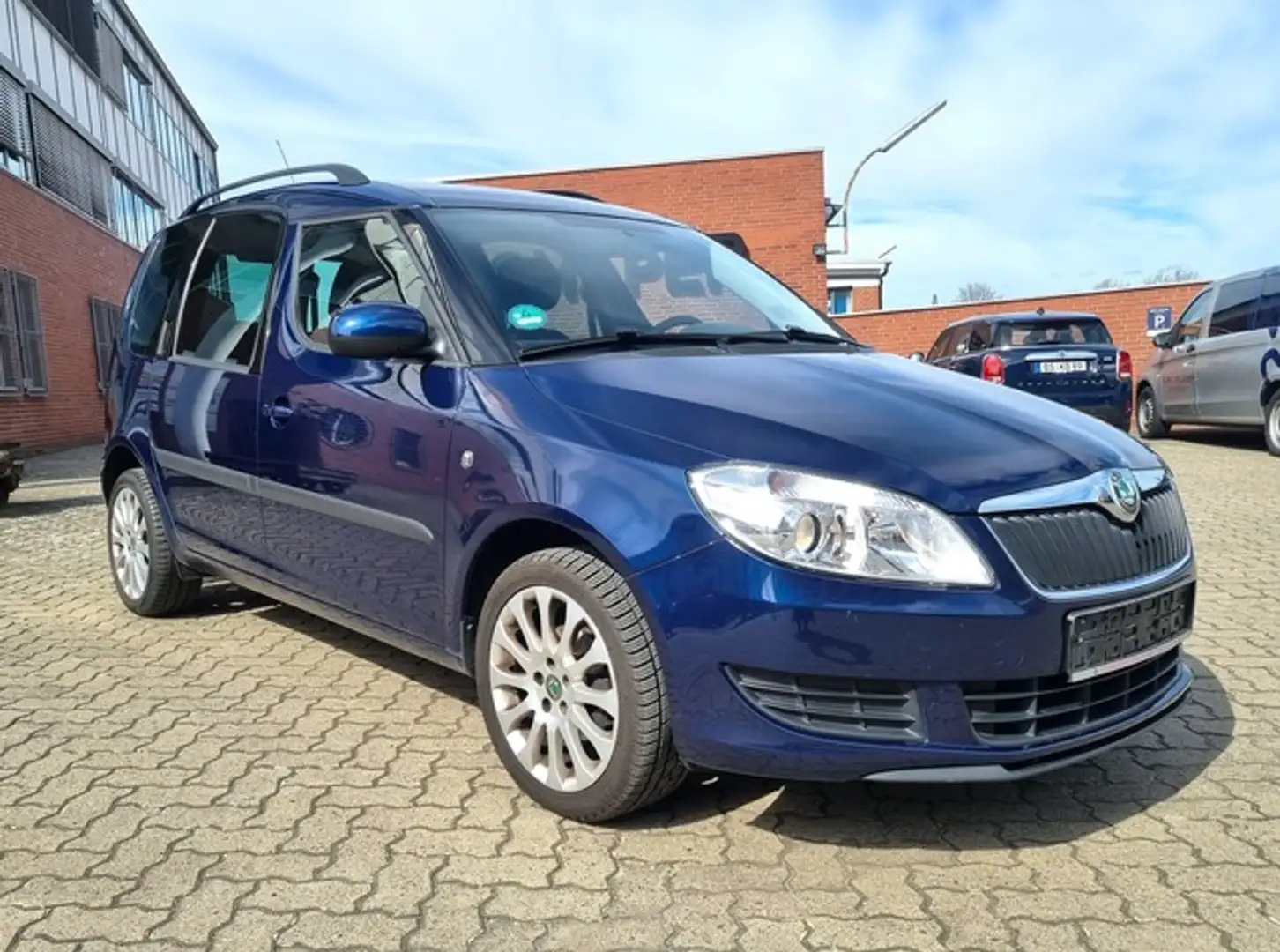 Skoda Roomster 1.4 StylePlusEdit.,Sitzheiz,Klima,1Hand Blau - 2