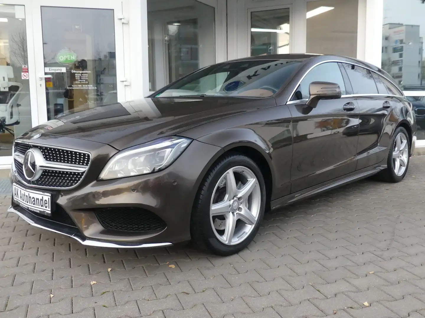 Mercedes-Benz CLS 400 CLS400 AMG 4Matic Shooting Brake H&K Massage Braun - 1