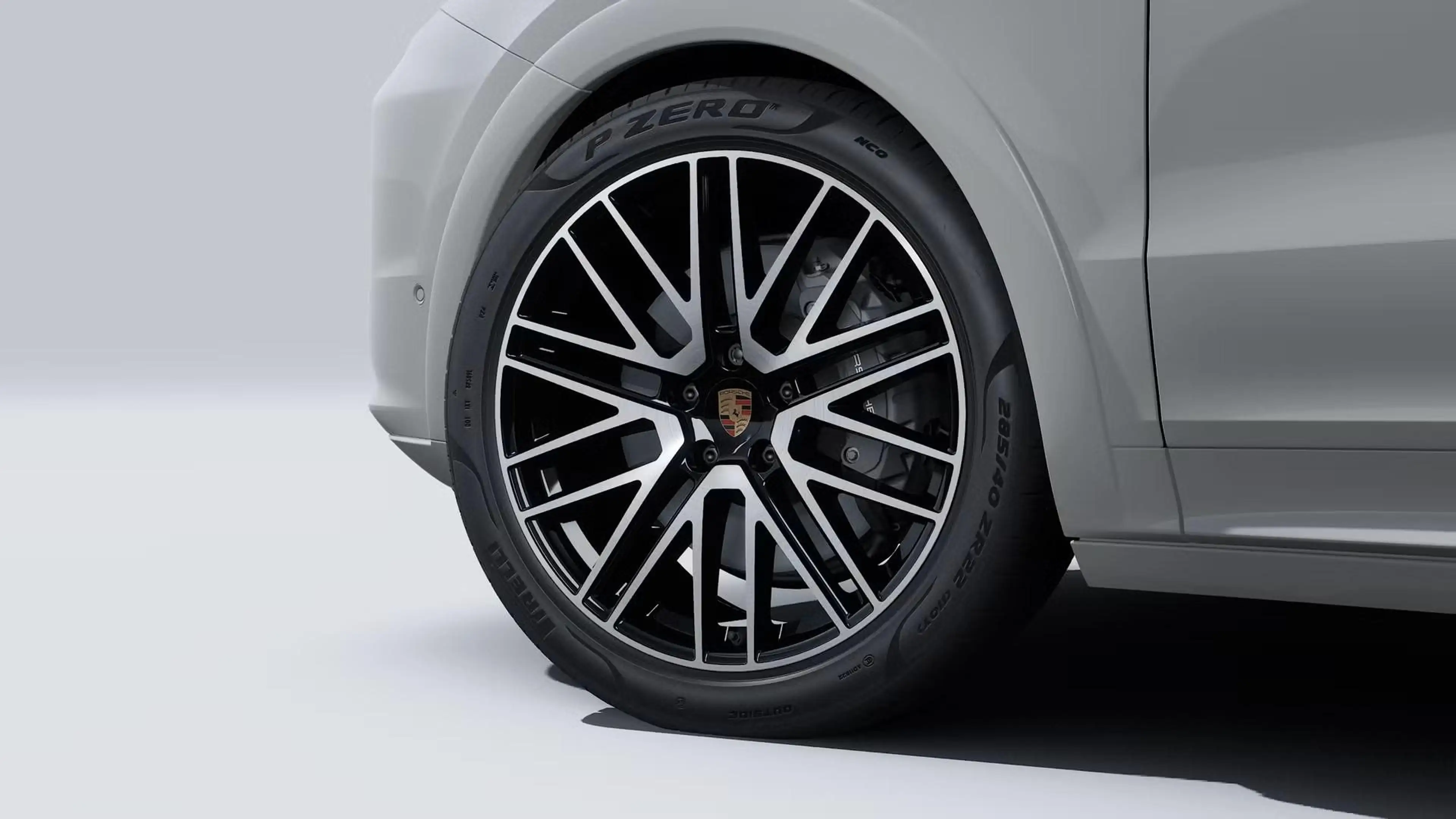 Porsche Cayenne E-Hybrid — photo 10