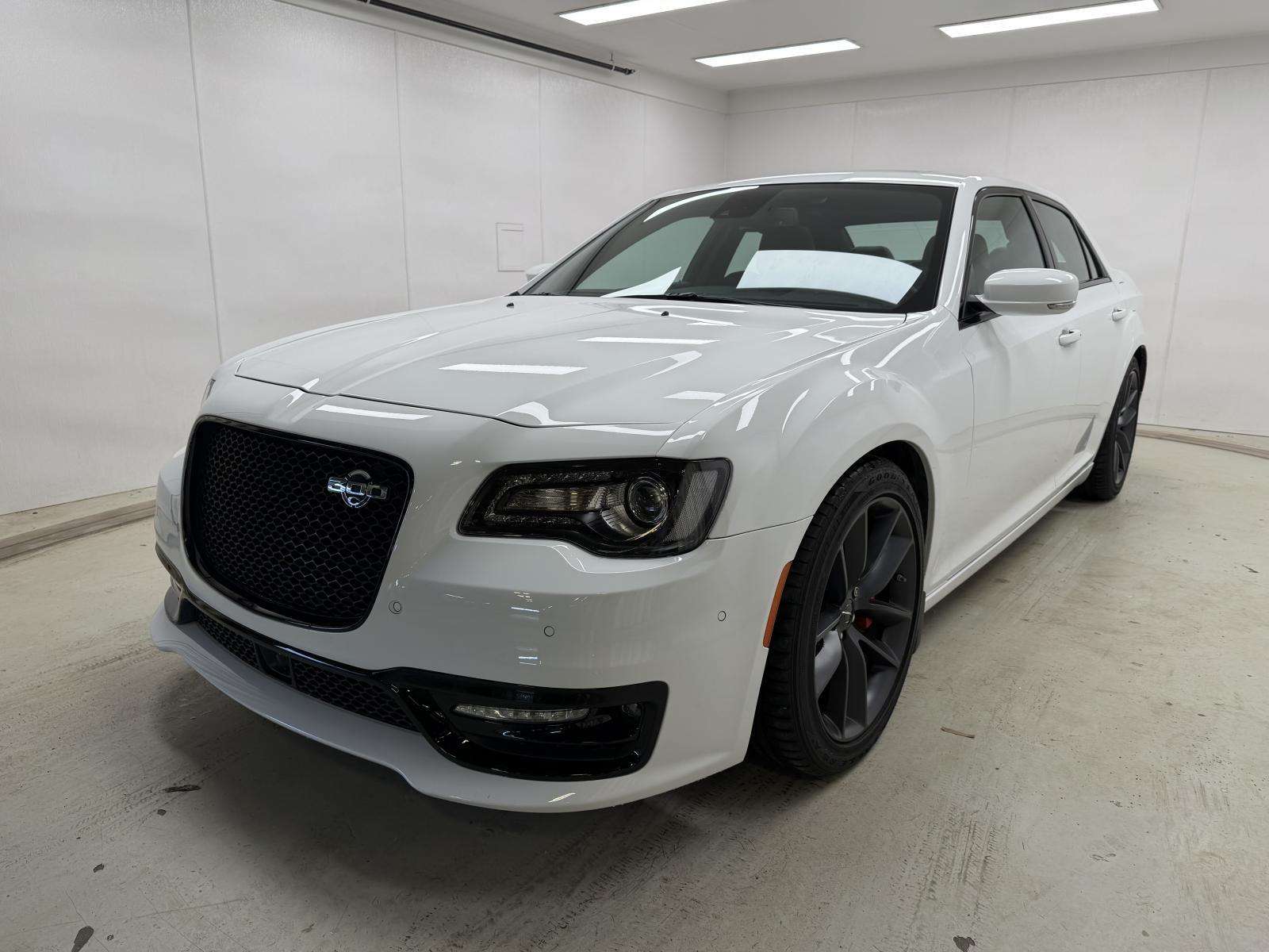 2023 Chrysler 300 C CHRYSLER | HEMI 6.4L SRT 485 HP | ÉDITION FINALE