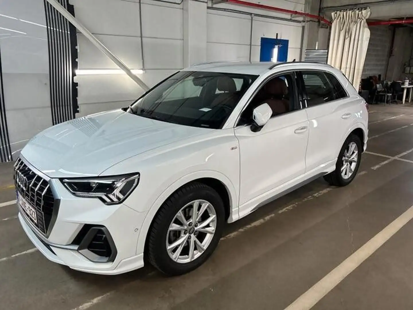 Audi Q3 35 TDI S tronic S line*LEDER*VirtCock*LED* Weiß - 1