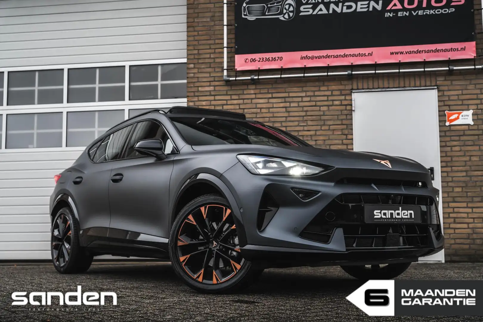 CUPRA Formentor 1.5TSI eHybrid VZ Performance|272pk|Pano|BTW Grijs - 1