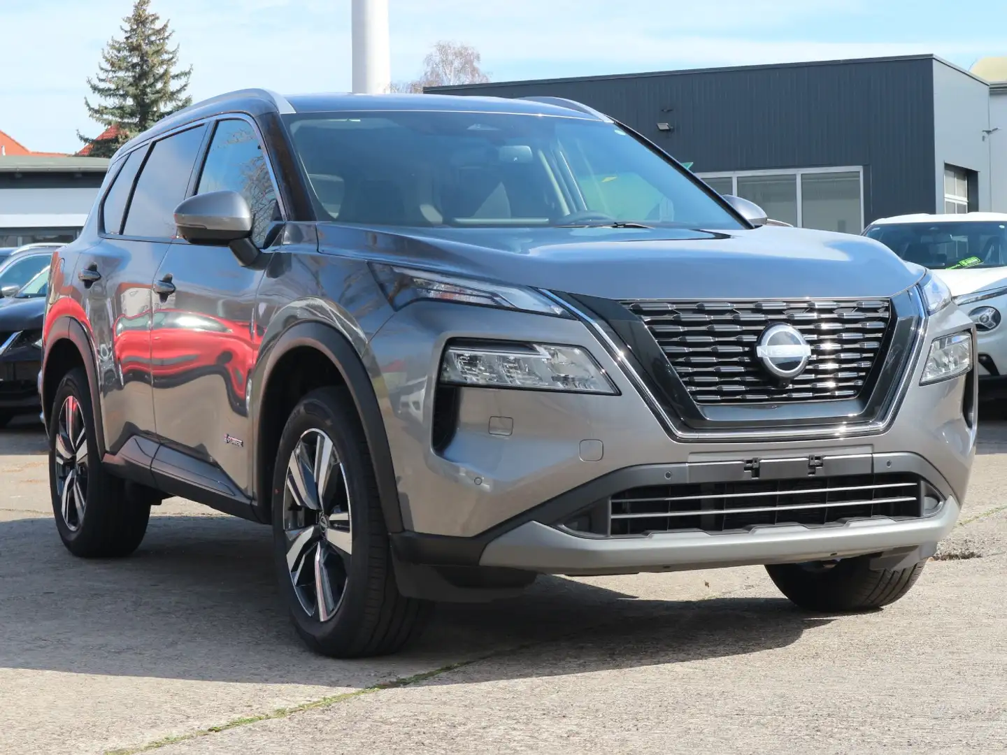 Nissan X-Trail 1.5 VC-T MHEV 163PS  N-Connecta Kam Navi Gris - 2
