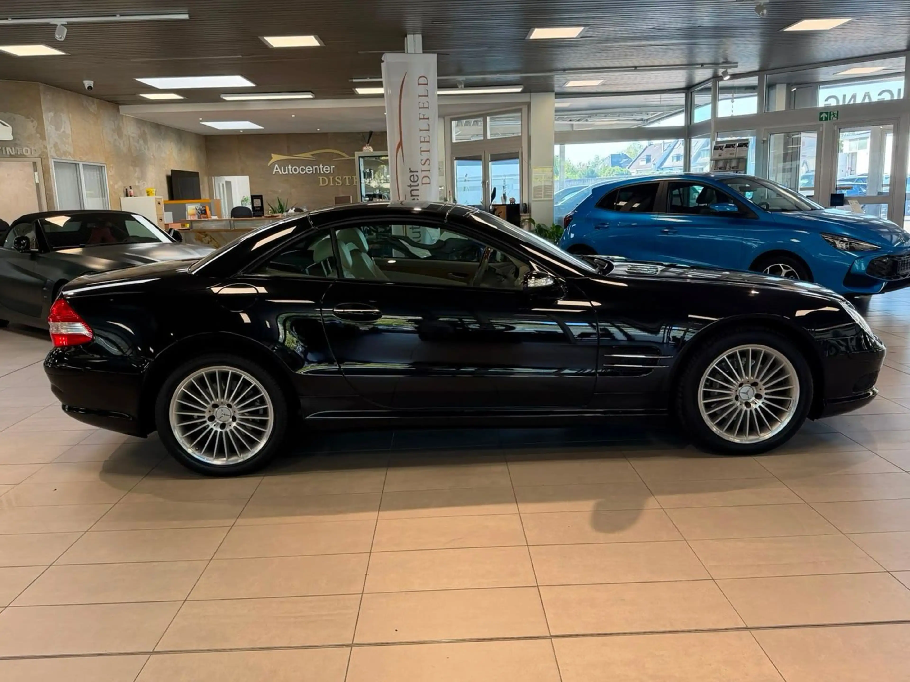 Mercedes-Benz SL 500 V8 Bose AMG Holz Bi-Xenon — photo 8