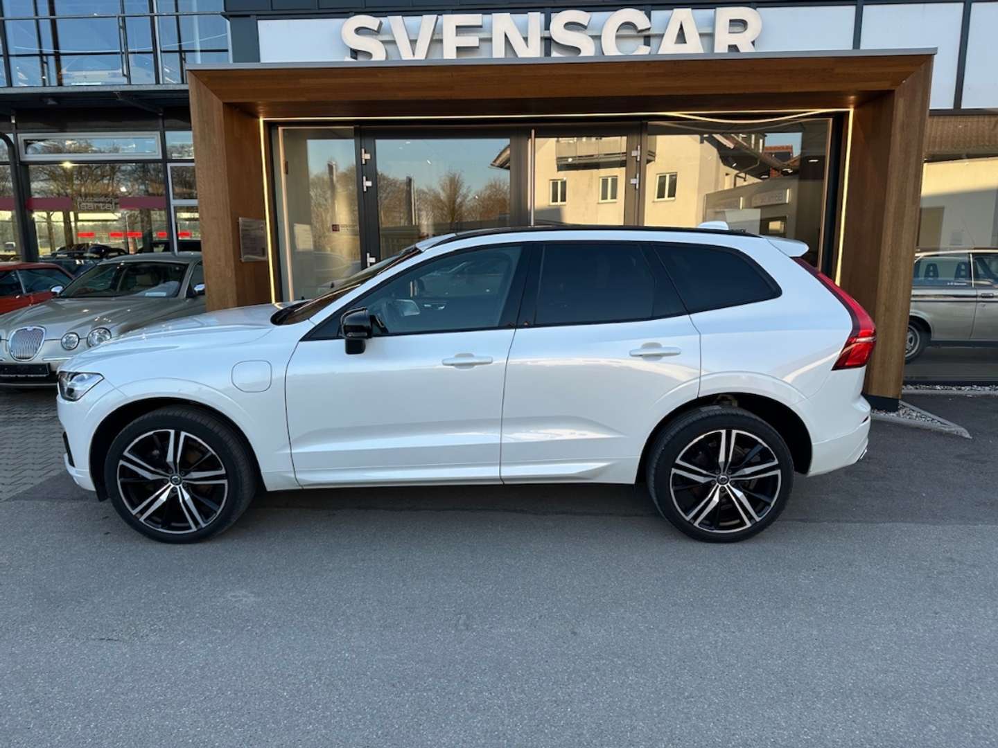 Volvo XC60 R Design Recharge Plug-In Hybrid AWD T8 - 2020 - Joinsteer - #8