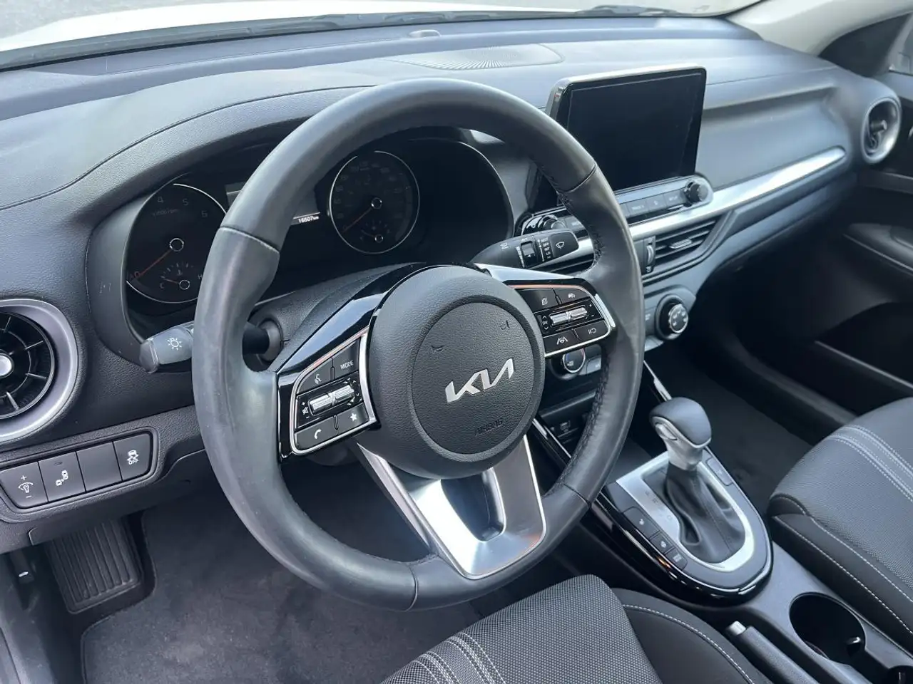 Kia Forte photo Kia Forte