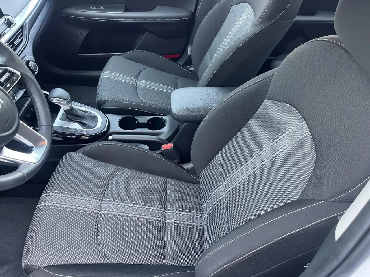 Kia Forte photo Kia Forte