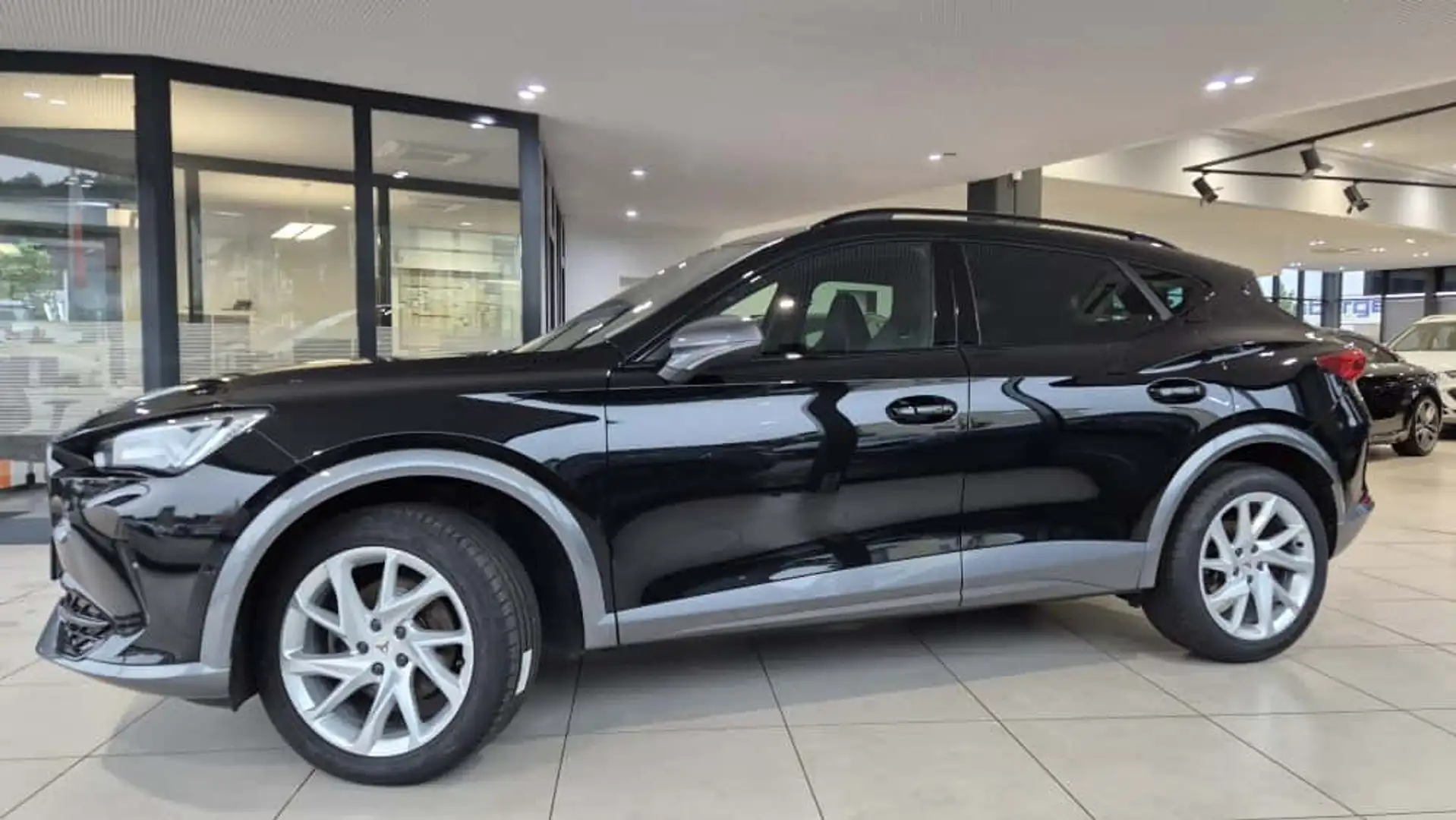 CUPRA Formentor 1.5 TSI DSG *FahrXL*Navi*Kamera* Schwarz - 2