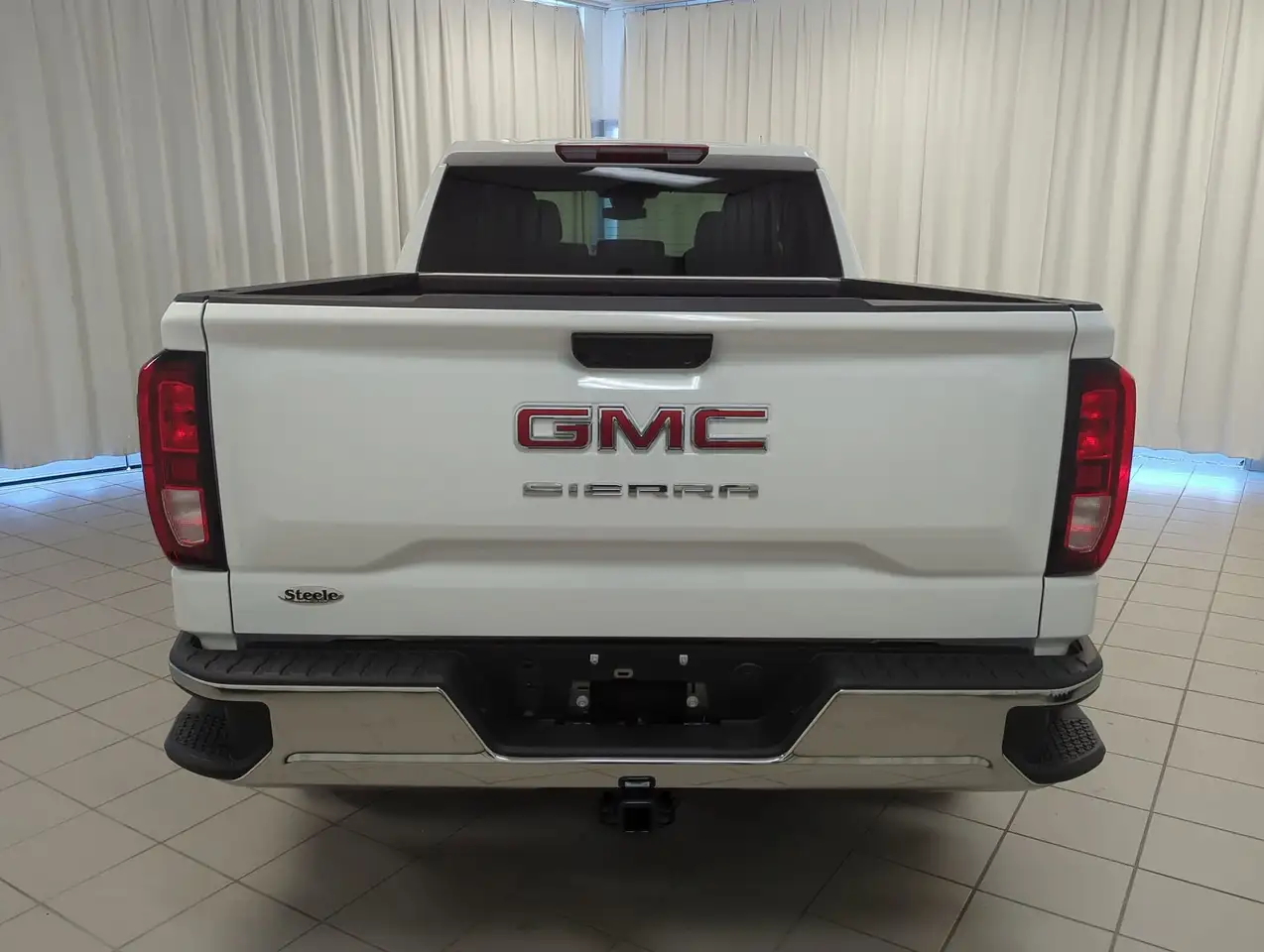 GMC Sierra 1500 снимка GMC Sierra 1500