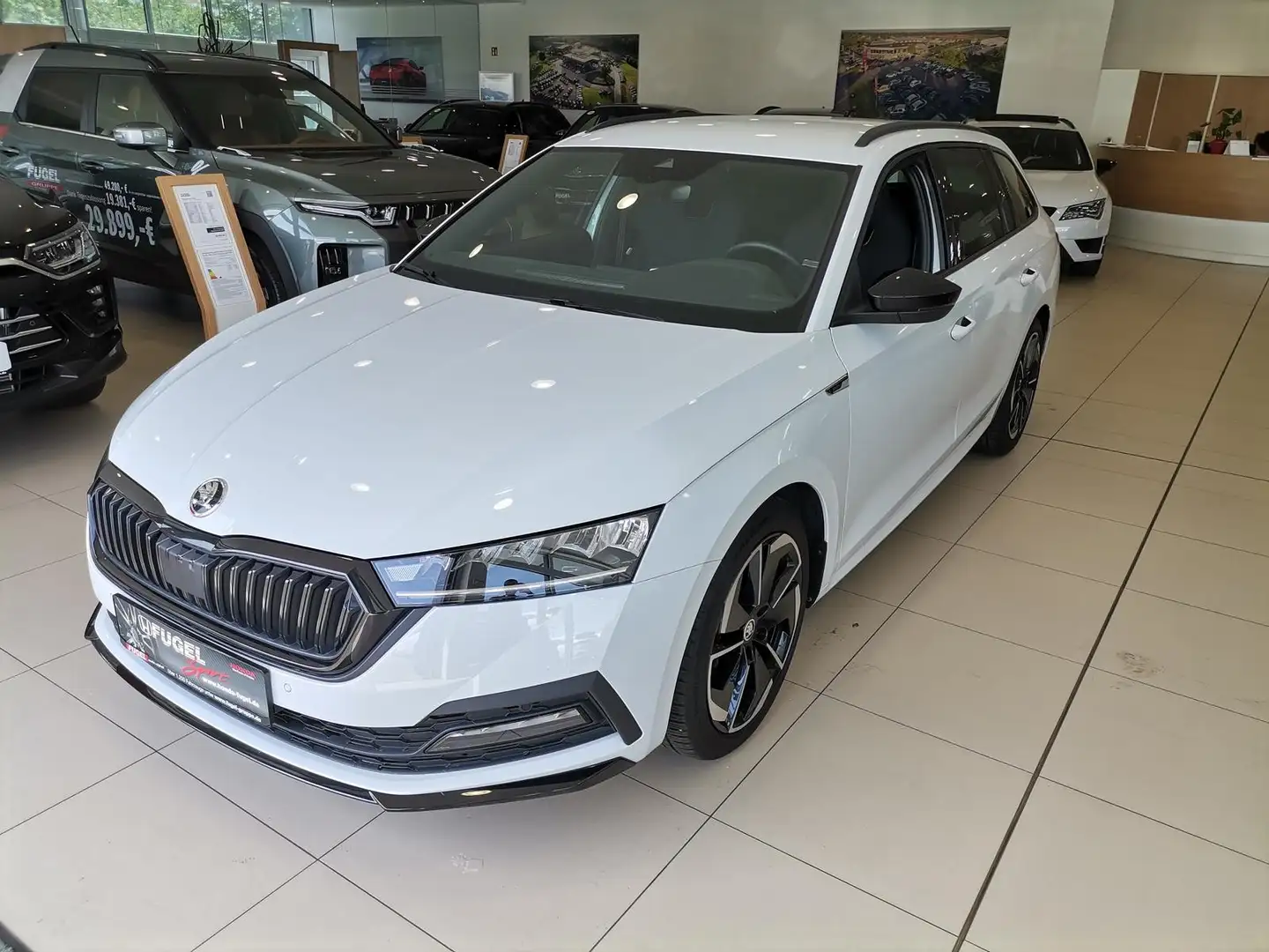 Skoda Octavia Combi 2.0 TSI 4x4 DSG Sportline LED|4xSHZ|Navi Blanco - 2