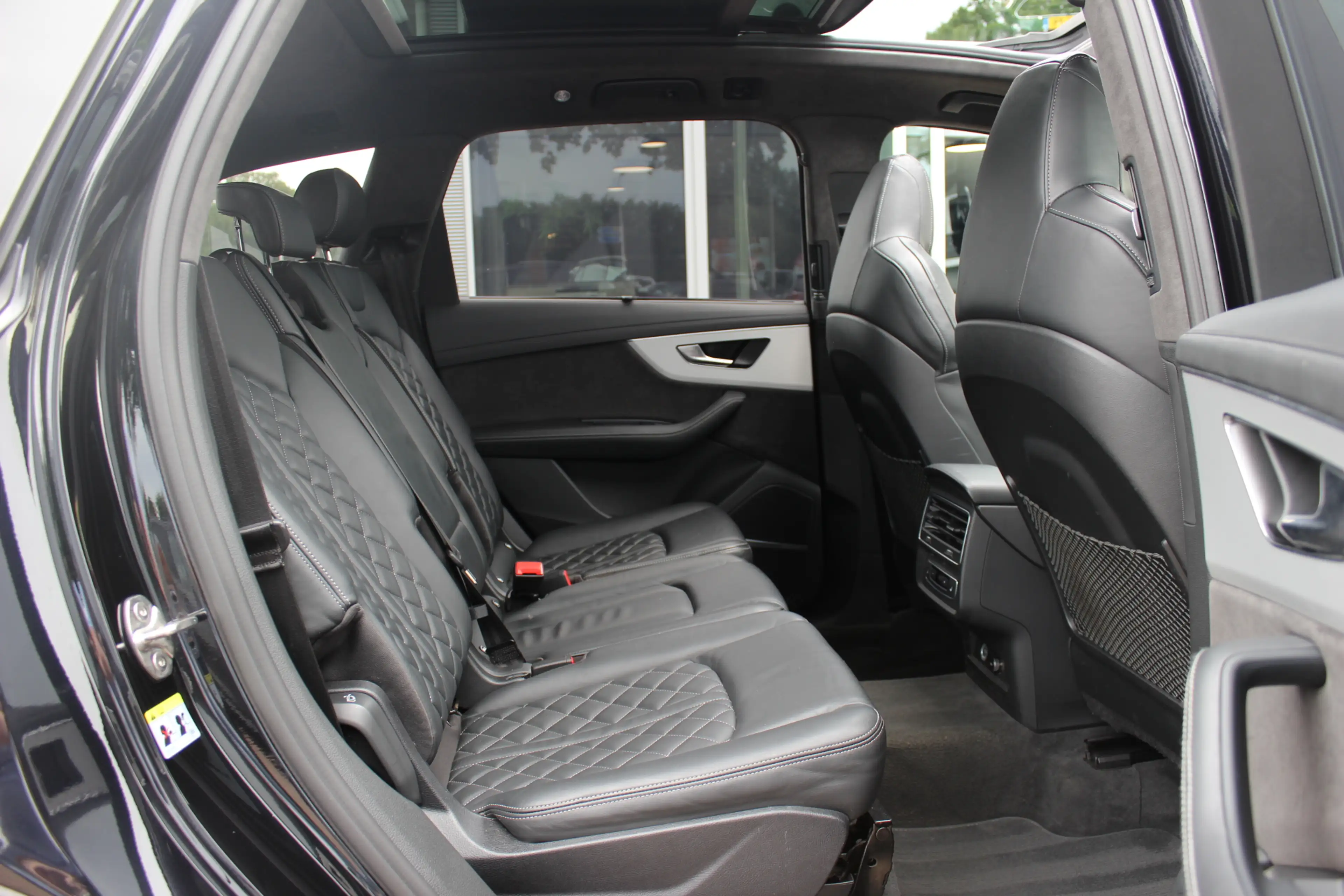 Audi Q7 60 TFSI e quattro Pro Line S Competition / Trekhaa — photo 12