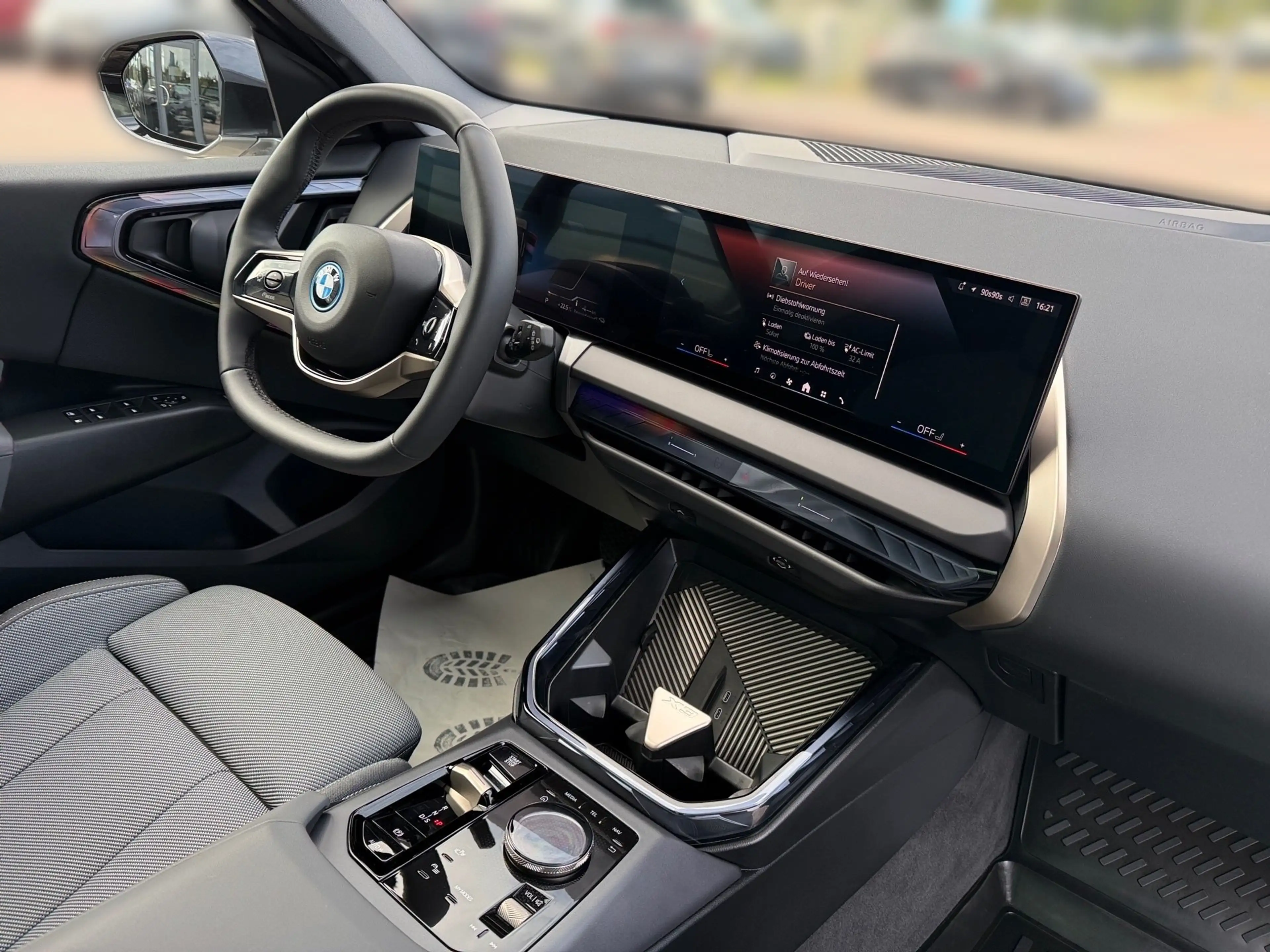 BMW X3 xDrive 30 AHK+AUT+LED+Pano+SD+Kam.+PDC+SHZ — photo 12