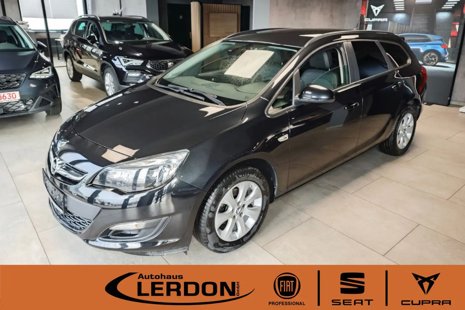 Opel Astra J Sports Tourer Style SHZ|Klimaaut. Noir - 1