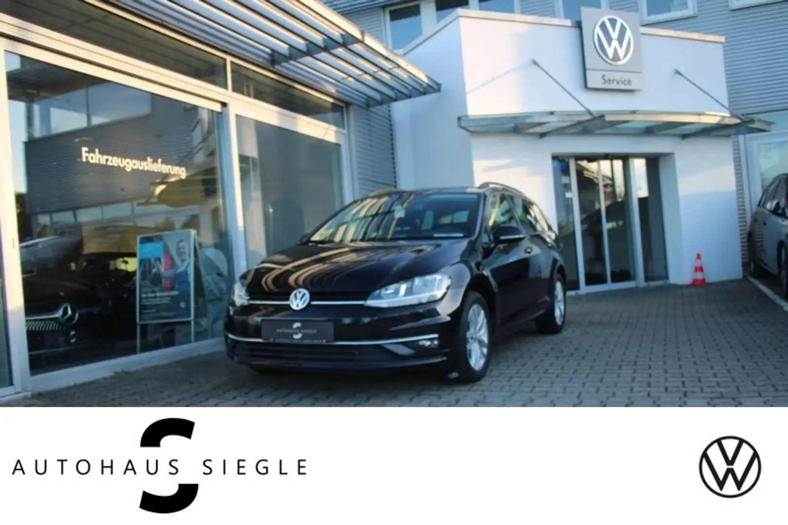 Volkswagen Golf VII Variant 1.6 TDI Comfortline Navi ACC Parktroni Schwarz - 1