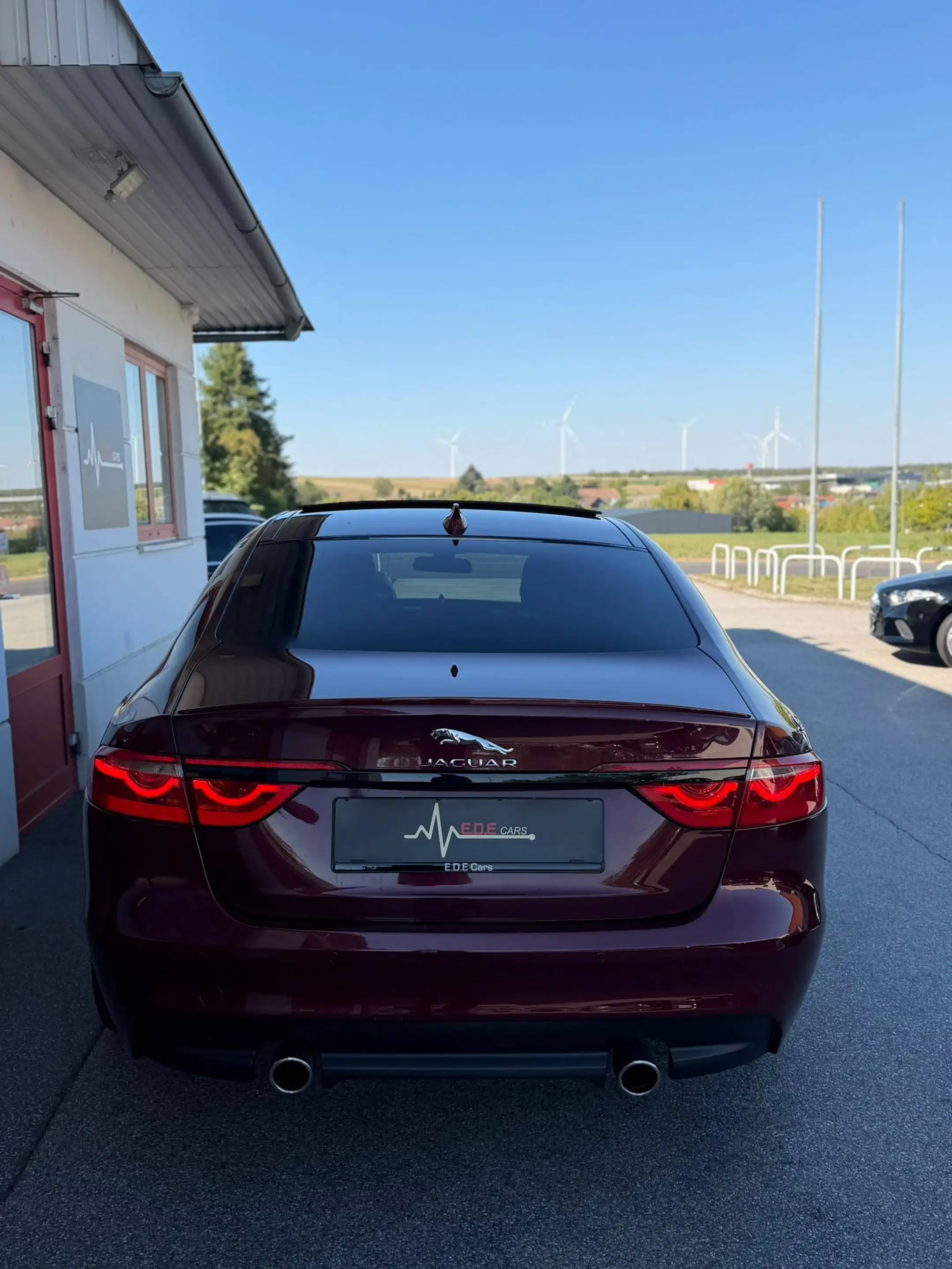 Jaguar XF 3.0 V6 Diesel R-Sport Aut. — photo 4