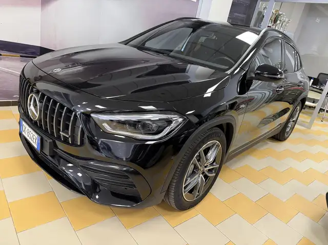 Mercedes-Benz GLA 35 AMG 4matic SUBENTRO LEASING