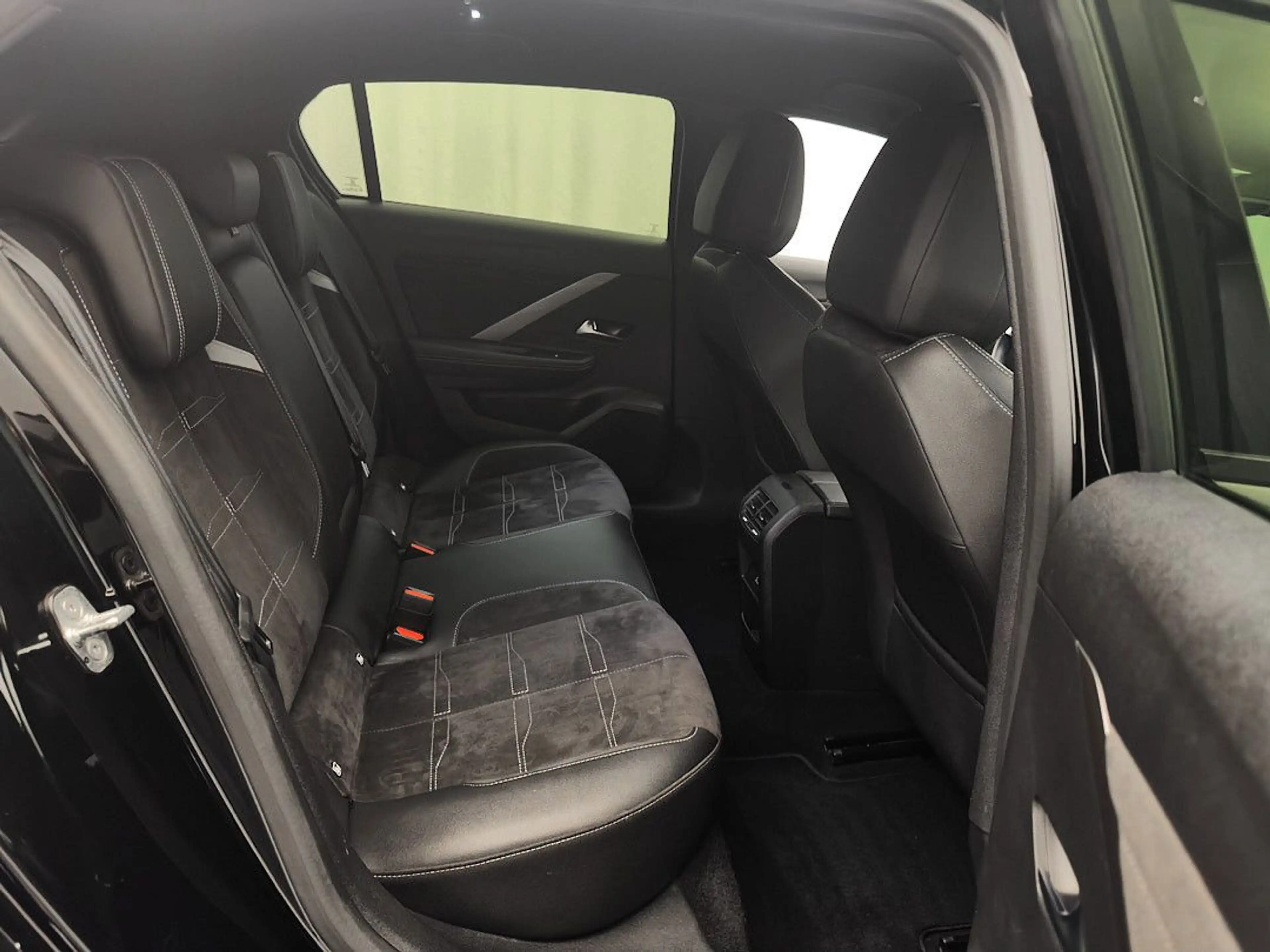Opel Astra L Lim. *GS LINE* 360°+ACC+ALCANTARA+E-SITZ — photo 18