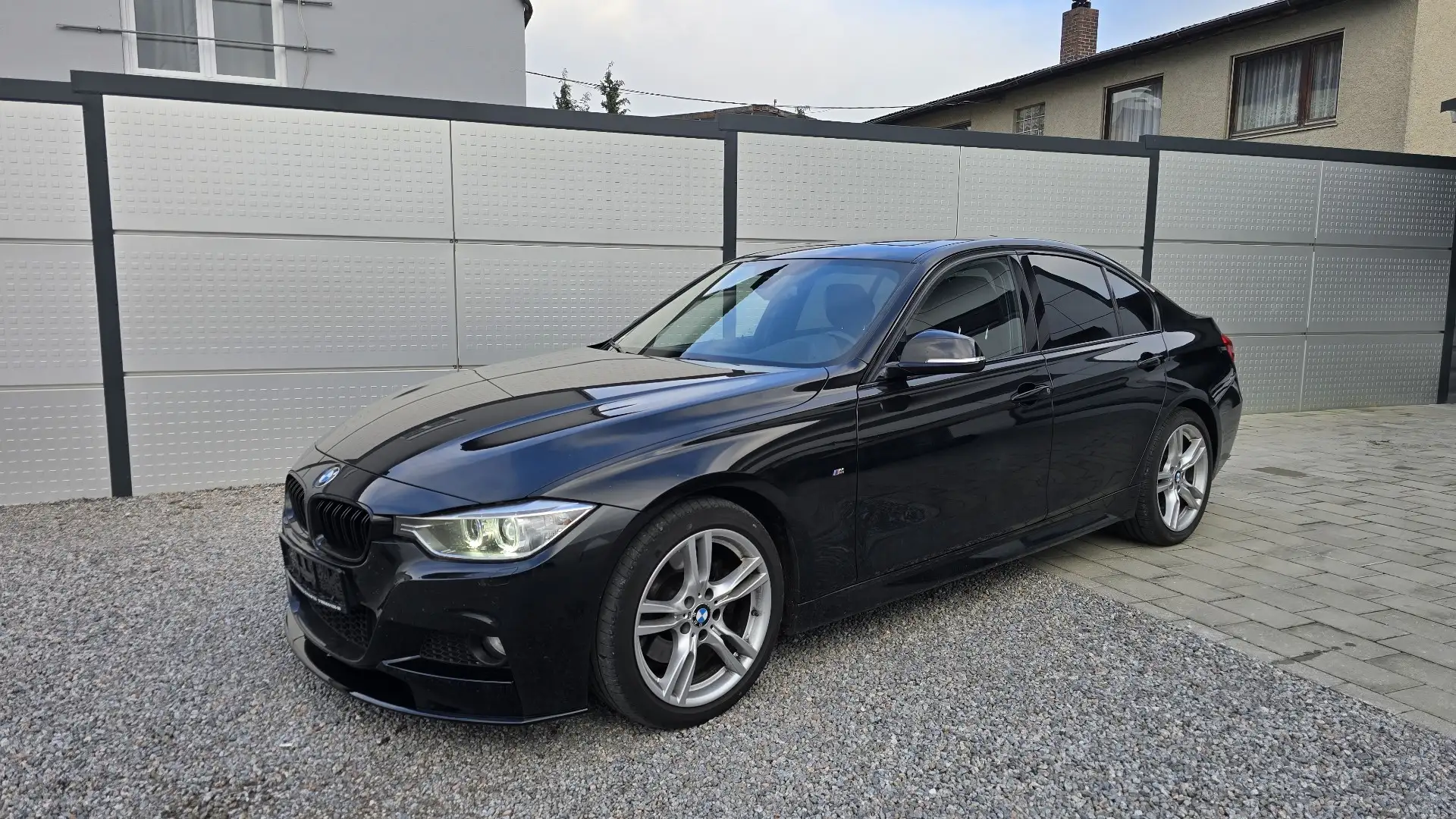 BMW 325 M Paket HUD Alcantara Schiebedach - 2