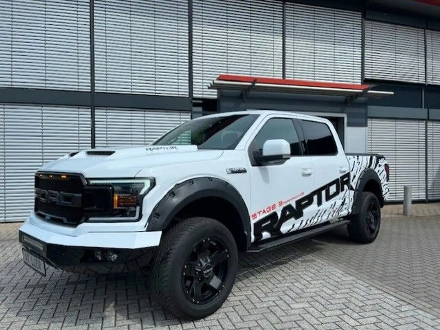 Ford F 150 V8 F 150 Supercrew XLT 4x4 Raptor 10G Weiß - 1