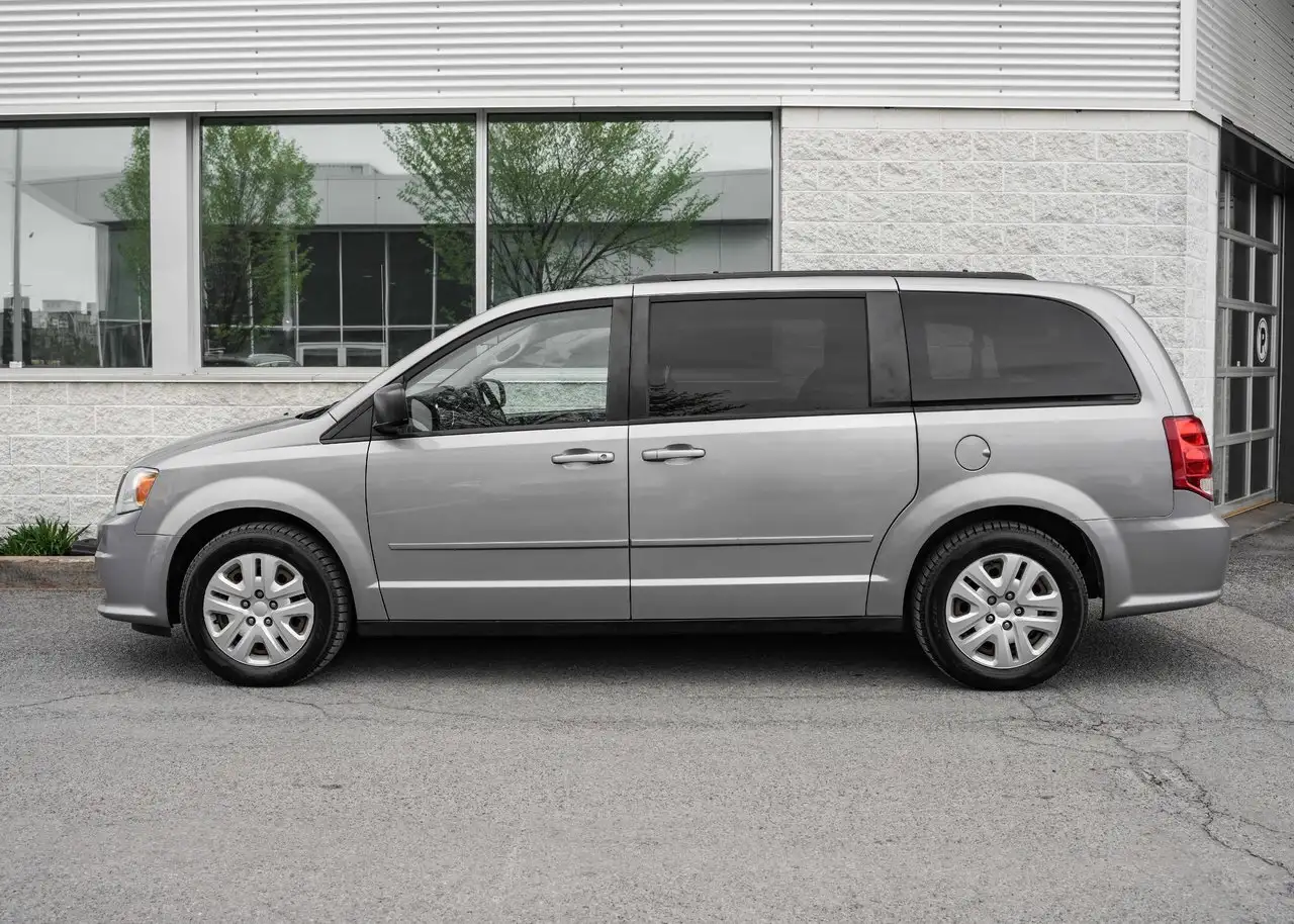 Dodge Grand Caravan снимка Dodge Grand Caravan