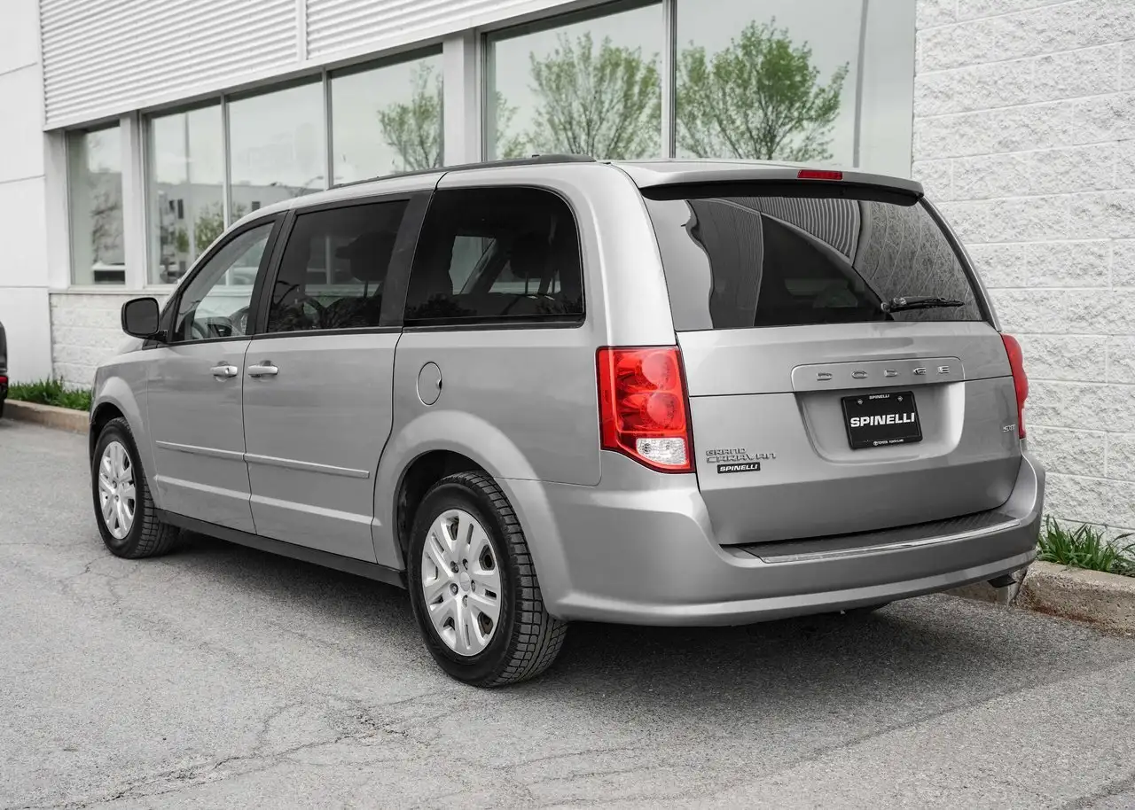 Dodge Grand Caravan снимка Dodge Grand Caravan