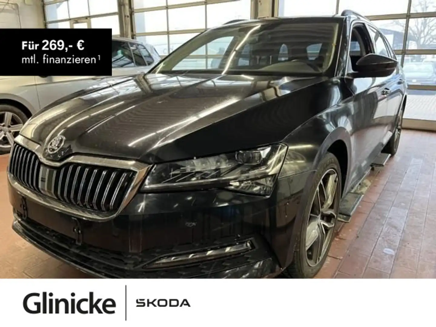 Skoda Superb Combi 2.0 TDI DSG Matrix Navi Kessy Schwarz - 1