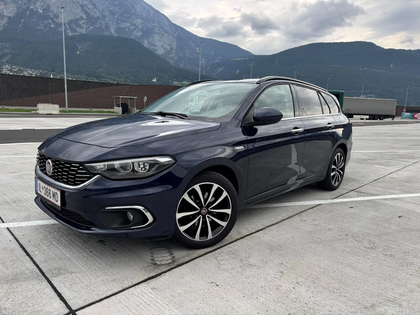 Fiat Tipo Kombi 1.3 Diesel Lounge | Pickerl NEU | 8-fach bereift Blau - 2