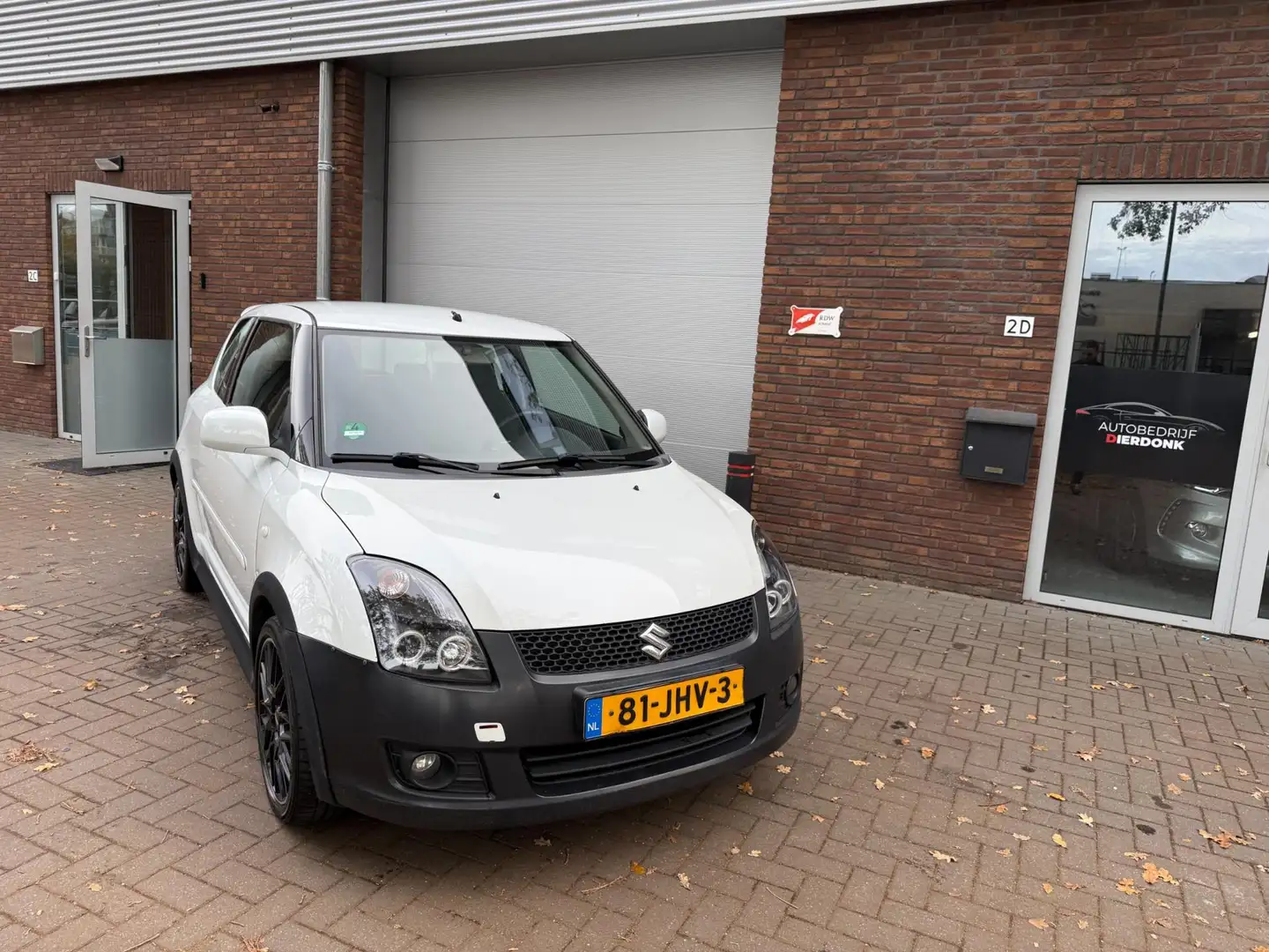 Suzuki Swift 1.3 Bandit|AIRCO|NIEUWE APK|APPLE CARPLAY Wit - 2