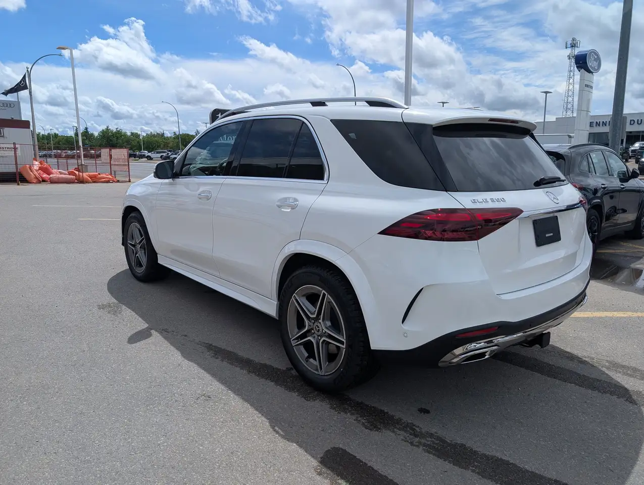 Mercedes-Benz GLE снимка Mercedes-Benz GLE