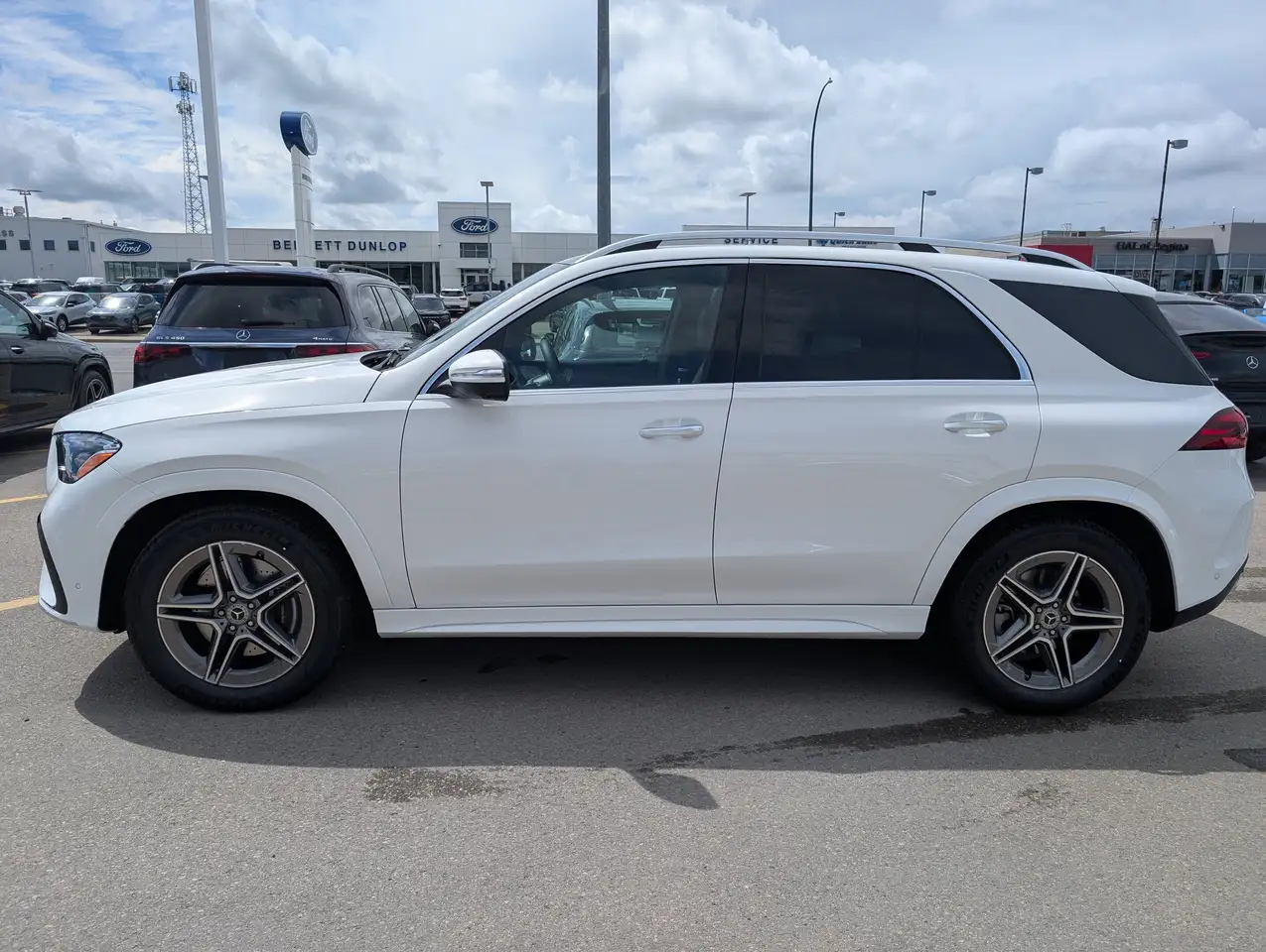 Mercedes-Benz GLE снимка Mercedes-Benz GLE