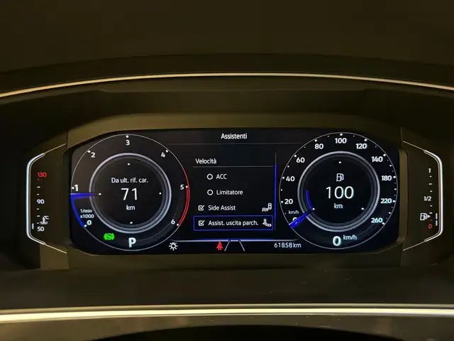 Volkswagen Tiguan view 10