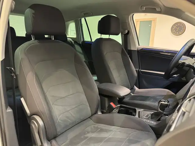 Volkswagen Tiguan view 14