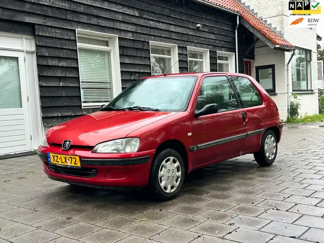 Peugeot 106