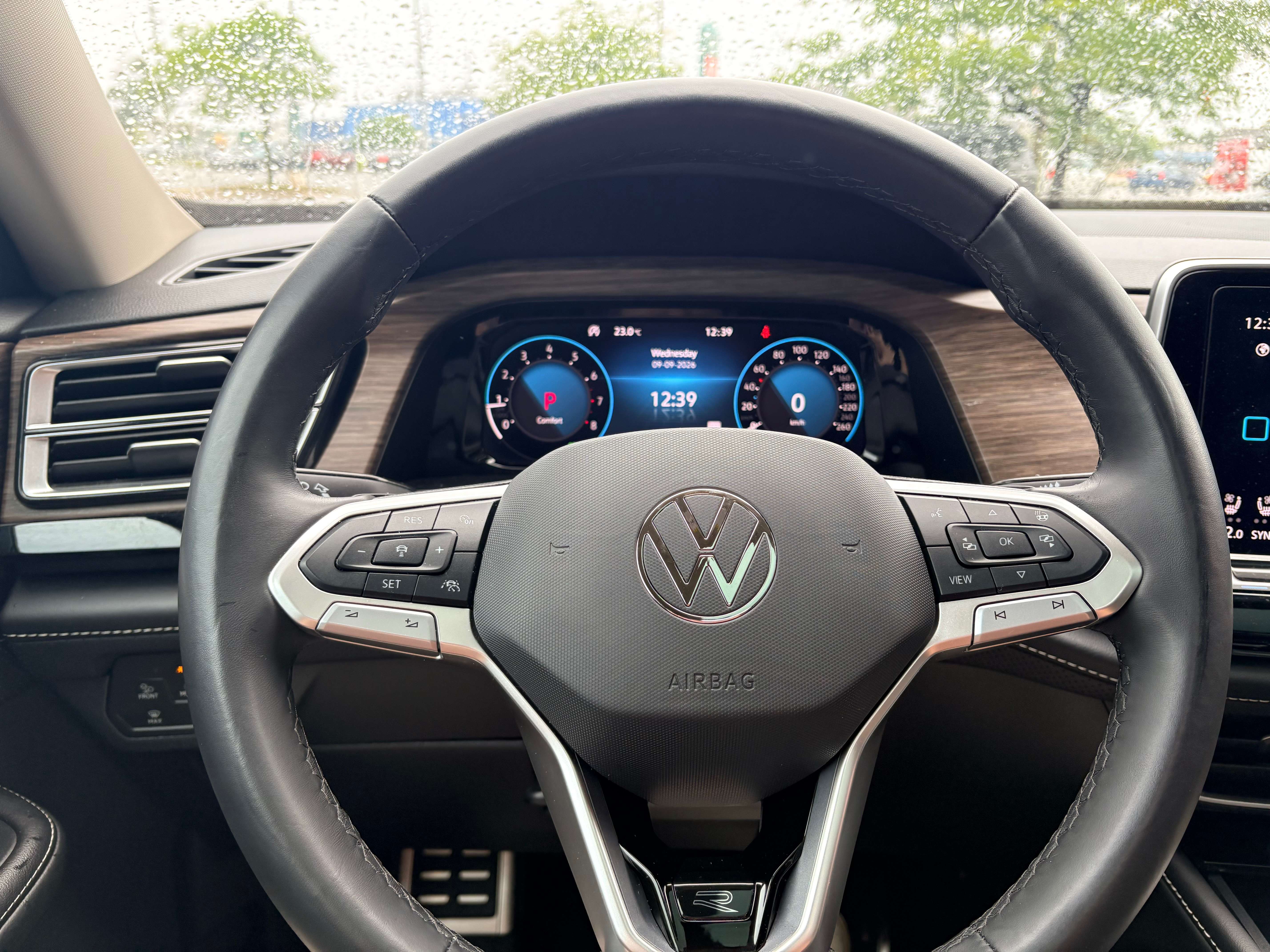2024 Volkswagen Atlas Execline AWD 3rd Row Seat Nav Leather Sunroof photo 4