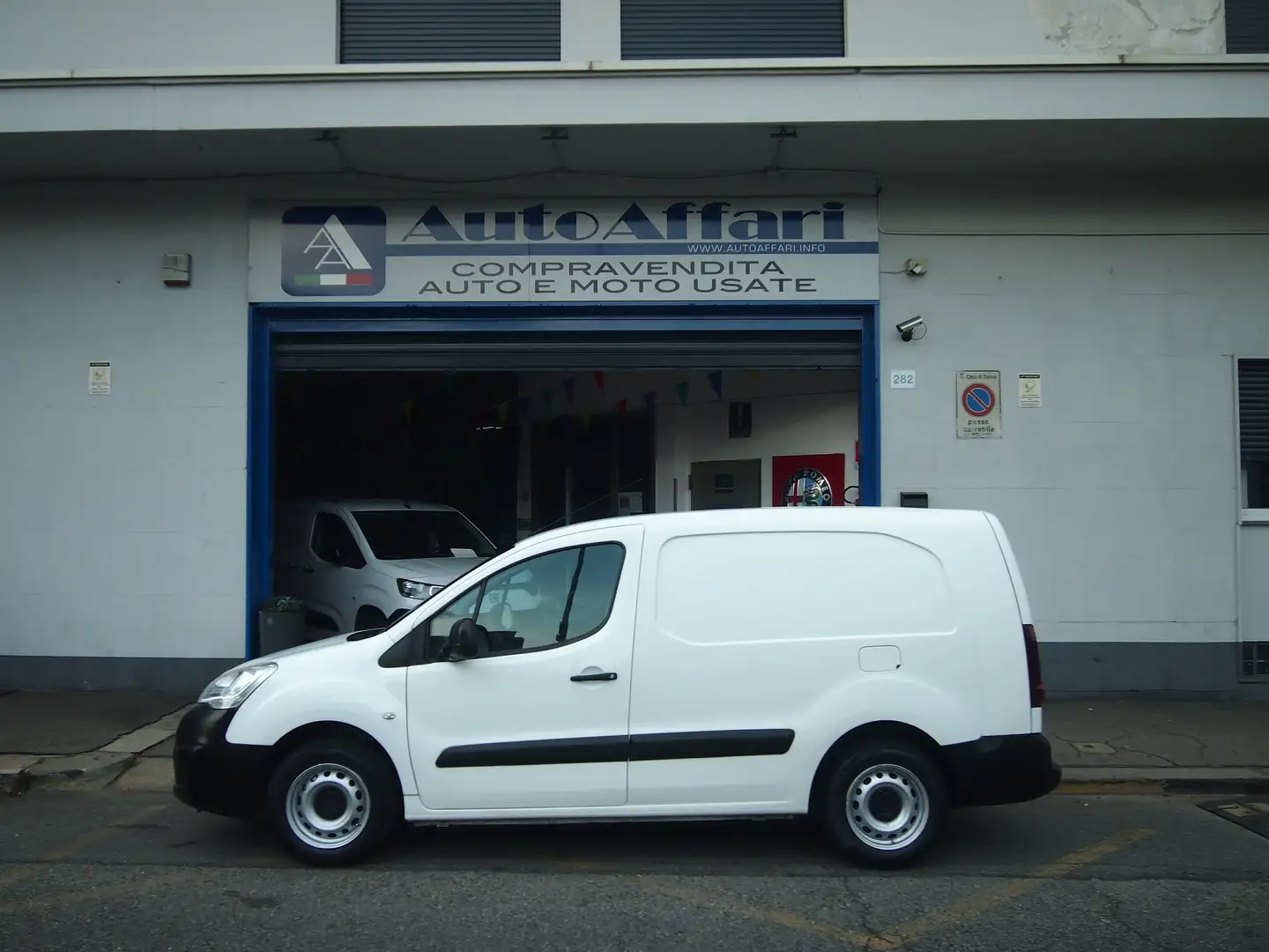 Citroen Berlingo 1.6HDI XL LUNGO 3 POSTI EURO6B Bianco - 2