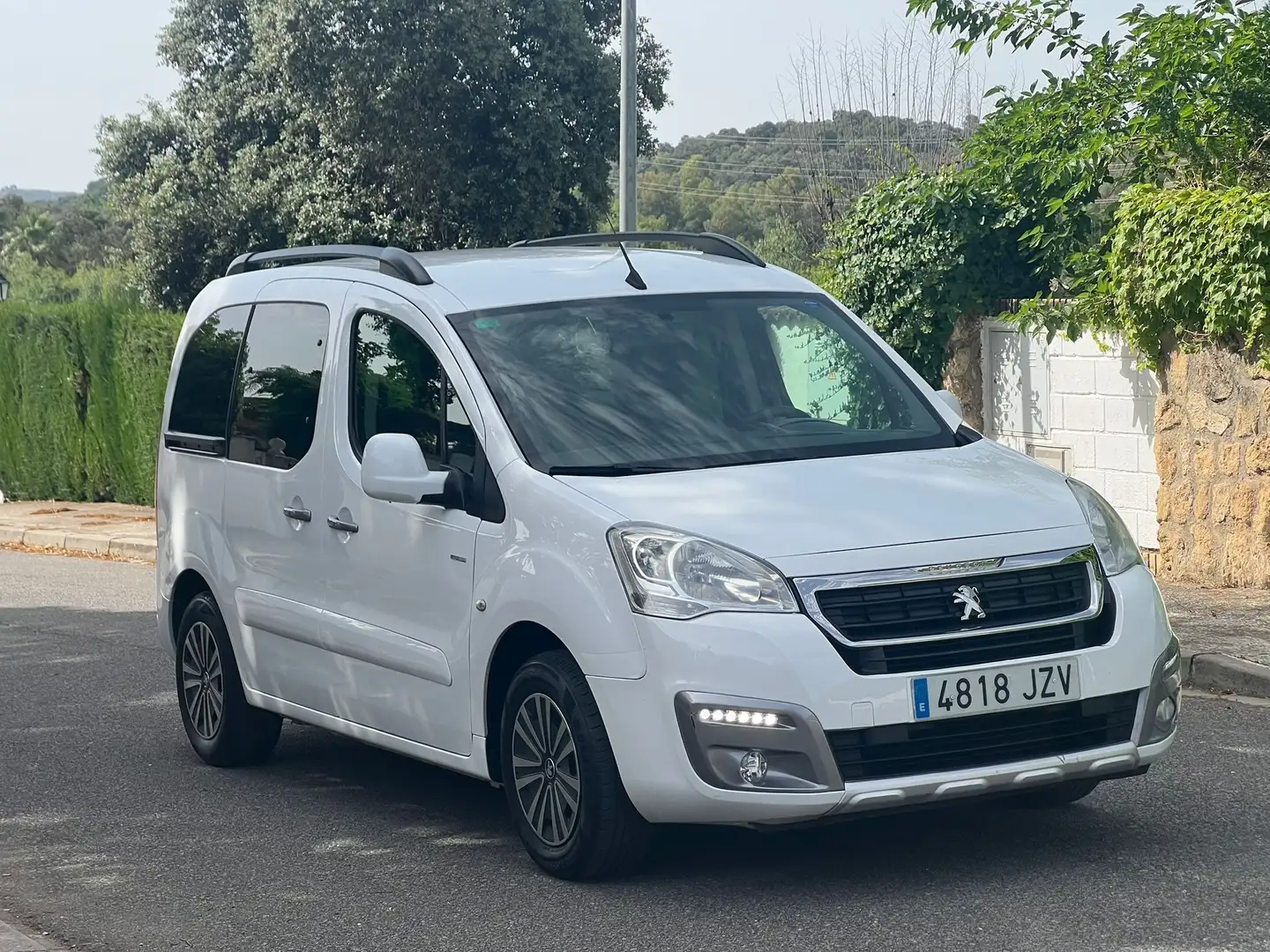 Peugeot Partner Furgón 1.6BlueHDI ConfortPack L1 100 Blanco - 1